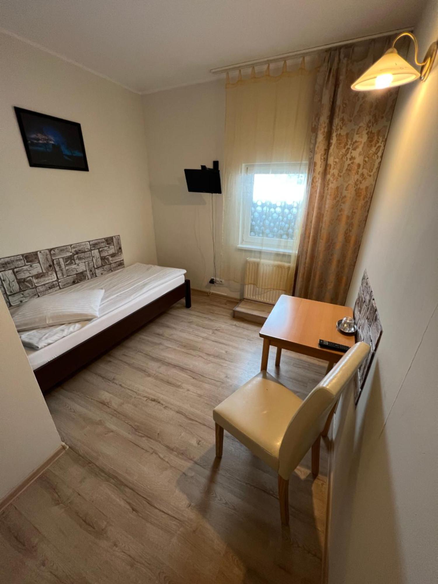 Bed and Breakfast Gosciniec Pod Fura Кобєжице Екстер'єр фото